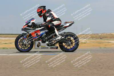 media/Sep-10-2023-Pacific Track Time (Sun) [[44210541ad]]/Group B/1220pm (Wheelie Bump)/